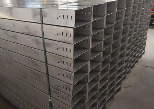 定西桥架厂铸就品质，让桥架跨度更大，可操作性更高！
